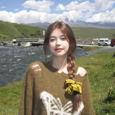 蕾哈娜内衣秀